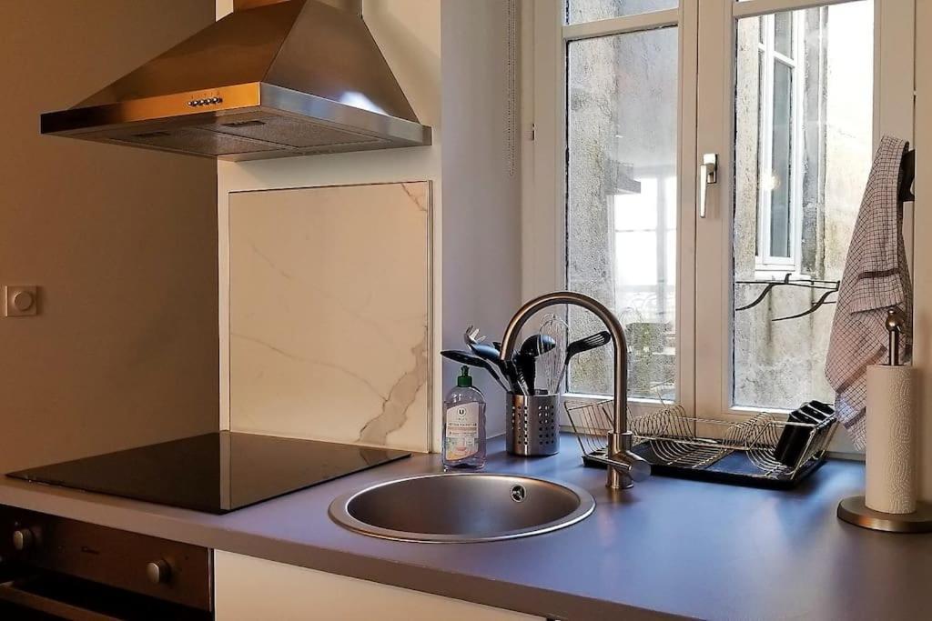 L'Elegant - Cosy, Design Et Charme En Hypercentre Apartment Dijon Exterior foto